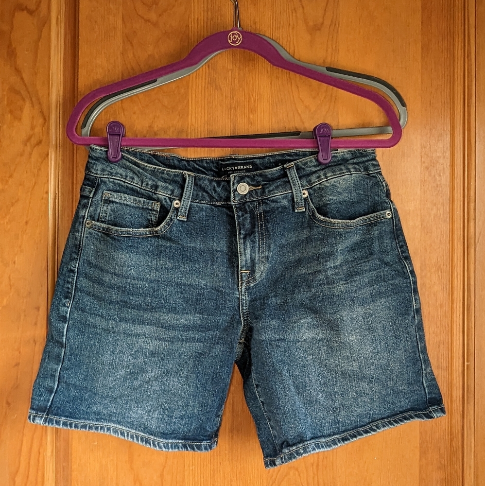 Lucky Brand "The Roll Up" style shorts